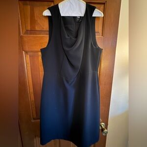 Chic Black Sleeveless Midi Dress